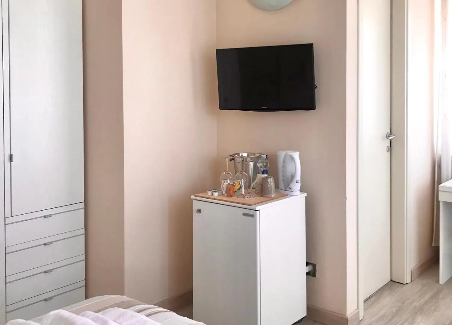 Penzion Casa Martori Lake View Rooms Peschiera del Garda Itálie