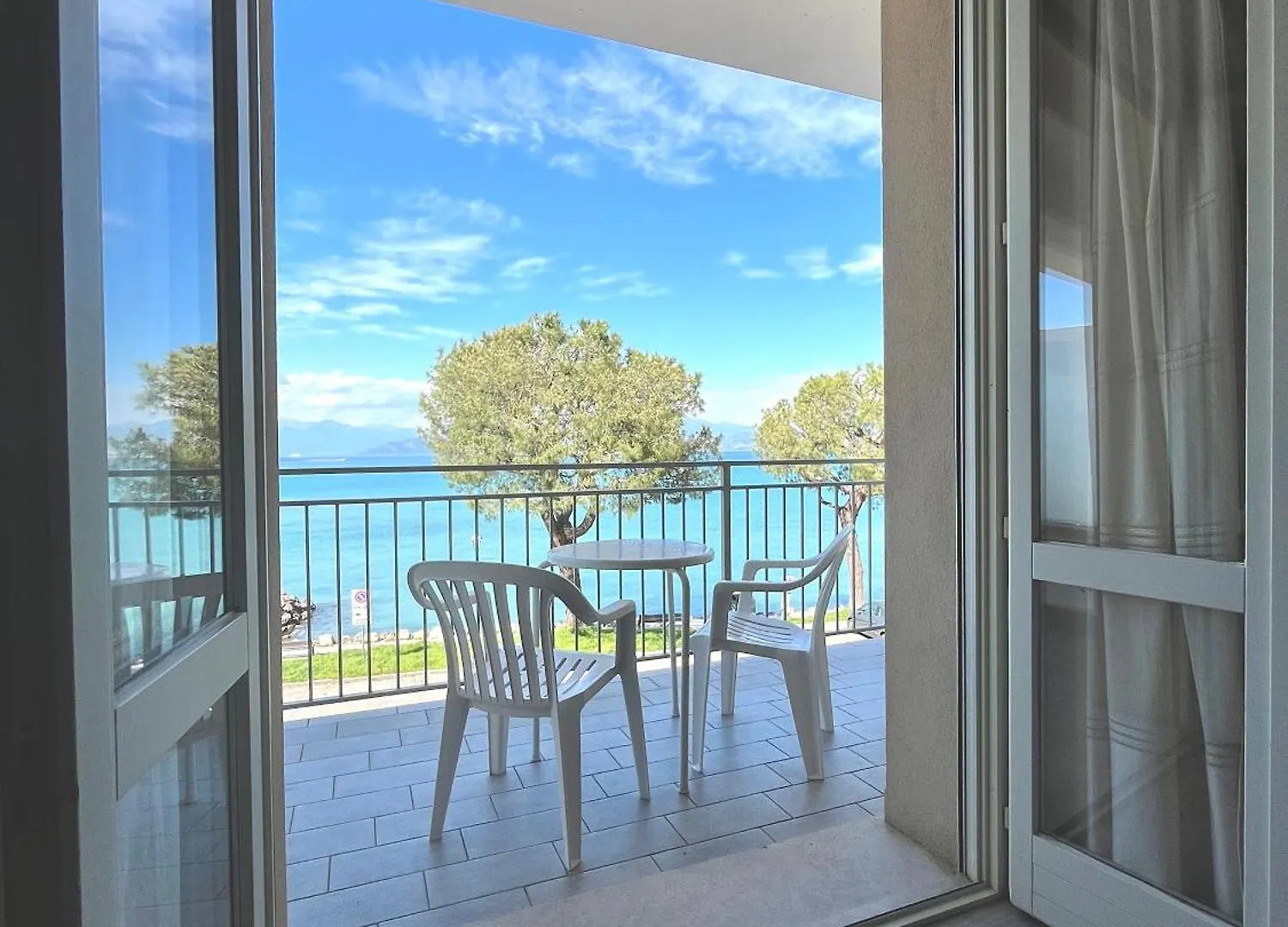 Casa Martori Lake View Rooms Peschiera del Garda